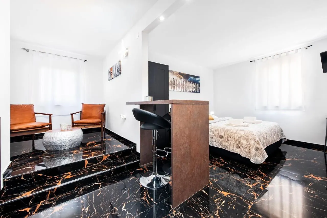 Dolce Studio Apartmani Rovinj 0*,  Horvátország